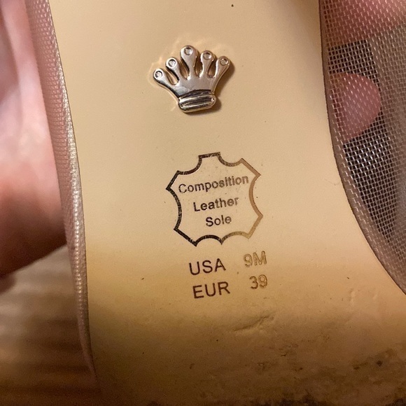 Nina size 9 champagne satin pumps bow heels wedding bridal shoes kitten heel - Picture 4 of 10